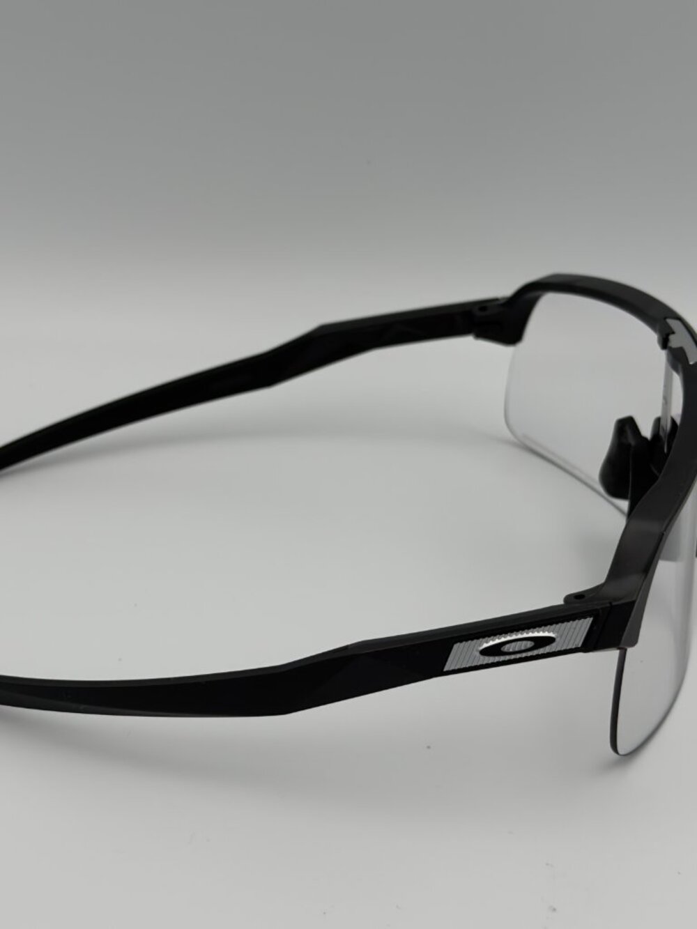 Oakley Sutro Lite OO9463-4539 Photochromic Matte Carbon Sunglasses NEW - Picture 4 of 9